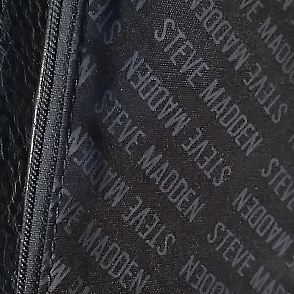 Steve Madden Wallet - Picture 8 of 9